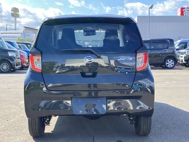 全車安心の保証付き！延長保証やメーカー保証継承など充実のプランを複数ご用意しております。充実の保証制度で安心・安全なカーライフを支えます♪