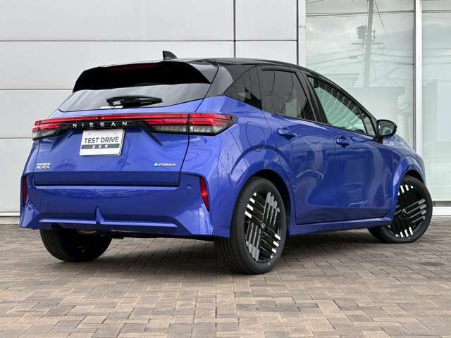 弊社の試乗車アップです。ぜひ現車を見にご来店ください。