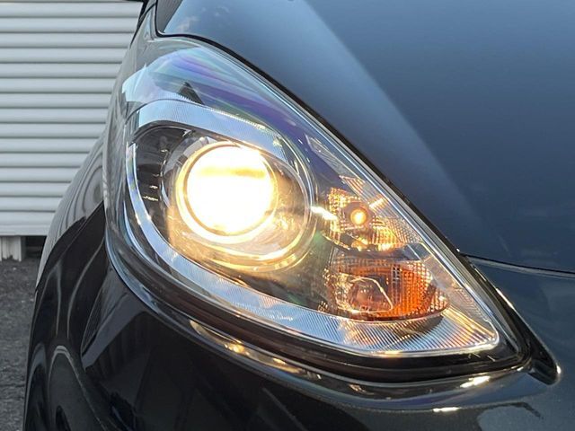 夜間や荒天時により良好な視界で安心な走行をご希望される方には【高輝度LEDヘッドライト】の取付がおすすめ！多くのお客様にご好評いただいております♪