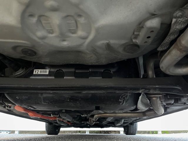 下回りがきれいなうちに、防錆加工の施工がオススメ。降雪地域はもちろん、沿岸部にお住いの方や、趣味でマリン・ウィンタースポーツをされる方に大変好評いただいております。