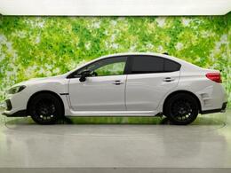 WECARSの在庫ページをご覧いただき誠にありがとうございます！WECARSは「お客様第一」をモットーにお客様のカーライフを全力でサポートいたします！