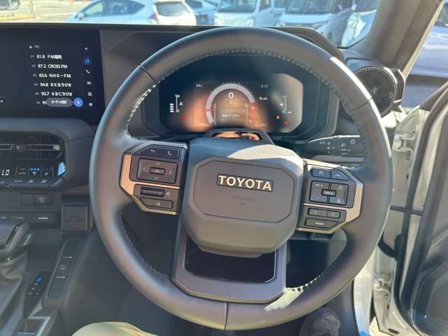 新車/中古車販売/注文販売。　当店に在庫が無いお車でも中古車AA会場より、ご希望にあったお車をお探しします！