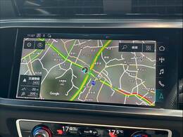 純正ナビ搭載でロングドライブも快適！