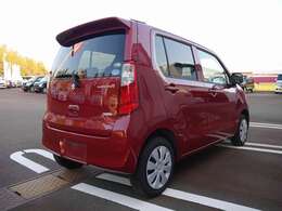 ■お支払いは現金をはじめ最長120回まで(中古車は96回まで)のオートローン、自由設計型の残価据置きローン、法人様だけでなく個人様も契約可能なオートリース(満了後は買い上げ可能)もご提案。