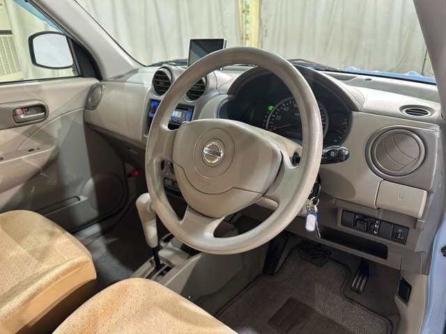 当店のこだわりはズバリ「価格」です。車両仕入れにとことんこだわり、良質な車両を安く取り揃えております。