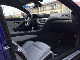 清掃整備を徹底した少数精鋭の車体がお出迎えします。価格も親身になれるよう心掛けています。