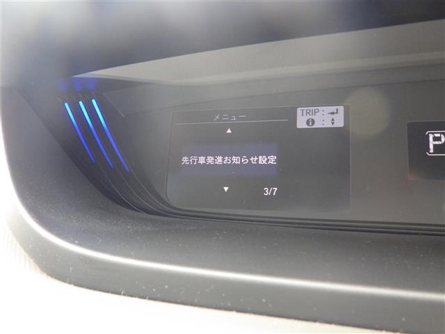 【スピードメーター】メーターがシンプルで見やすく運転しやすいですね！