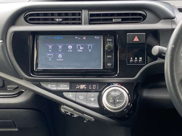 西日本自動車のココが安心！！その4車を所有していて意外とお金がかかるのが消耗品です。困ったときは西日本自動車グループのビッグチェーンへ！！格安タイヤなどお車に必要な物がなんでもそろいます！