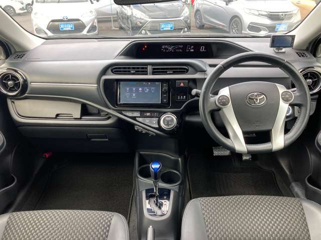 西日本自動車のココが安心！！その3大切な愛車に傷が！！、そんなときはお任せください！西日本自動車には、自社板金塗装工場があります。考え込まずにお気軽にご連絡下さい！担当者がしっかりお見積りさせて頂きます。