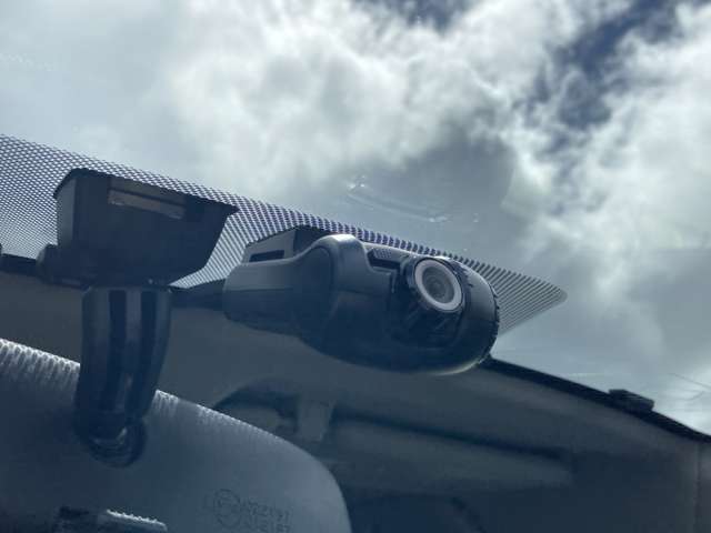 ご自宅エリアでの車検・整備などはもちろん、お出かけ先でのトラブルも各エリアの整備工場がサポートいたします。