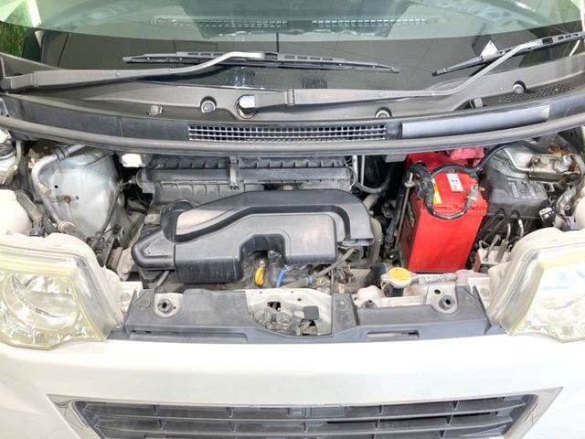 親切・丁寧な専門メカニックスタッフが応対！・車検・点検整備・事故等の修理などアフターサービスも安心。お車のカスタマイズもネクステージのサービススタッフまでご相談ください！