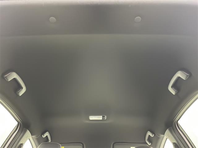 【天井】天張りにシミやへたりがなくきれいな状態です！◆ご来店予約受付中！無料の来店予約は【来店予約をする】ボタンから！◆