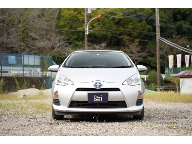 ハイブリッド車で実用性と低燃費性を重視したお車です！【カーマッチ神奈川大和店】