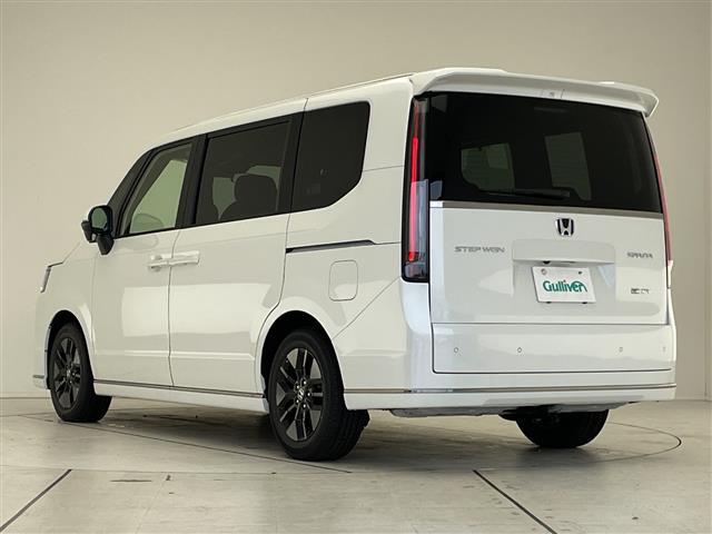 【左斜後】『外装：左斜後側』の画像になります。写真の内容に関してご不明点、ご質問等がございましたらお気軽にガリバー店舗までお問い合わせください。