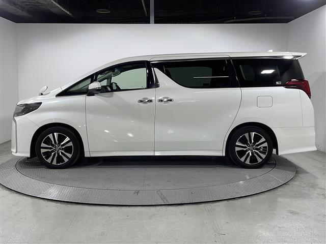 当社基準による調査の結果、修復歴車と判断された車両は一部店舗を除き、販売を行なっておりません。万一、納車時に修復歴があった場合にはご契約の解除等に応じます。
