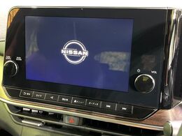 【純正9型ナビ】人気の純正ナビを装備。オーディオ機能も充実しており、Bluetooth接続すればお持ちのスマホやMP3プレイヤーの音楽を再生可能！毎日の運転がさらに楽しくなります！！
