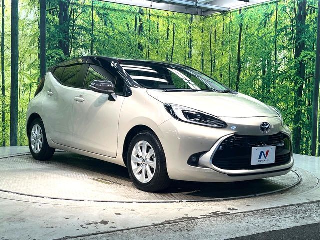 大好評のボディコーティング「弾スプラッシュコート」もご納車までに施工可能。通常のガラスコートと異なる、耐久年数6年の無機質ガラスコーティングが、ボディをキレイな状態に保ってくれます。