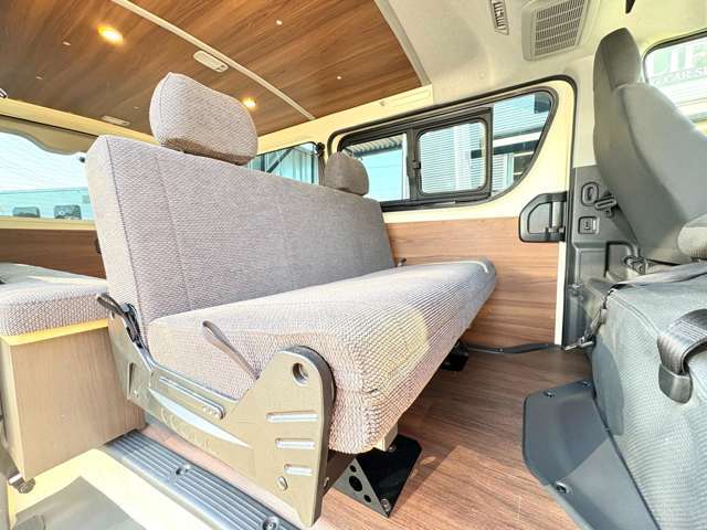 当店では、「商談中」などでお車を押さえておくことはできかねます。中古車は早い物勝ちです！