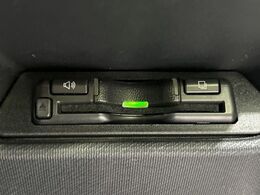 【ETC】高速道路の料金所をストレスなく通過！話題のスポットやサービスエリアに多い「スマートIC」利用時は必須のアイテムです。当店でセットアップを実施、ご納車当日からすぐにご利用いただけます！