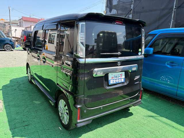 当社の自動車販売サービスは、全車種・全メーカー対応していますので、車屋さんを何件もまわるお手間をかけさせません。たくさんの選択肢の中で比較しながら、お客様のご要望、条件にあう一台を一緒に探します。