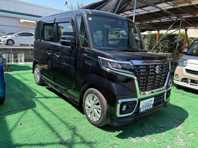 当社の自動車販売サービスは、全車種・全メーカー対応していますので、車屋さんを何件もまわるお手間をかけさせません。たくさんの選択肢の中で比較しながら、お客様のご要望、条件にあう一台を一緒に探します。