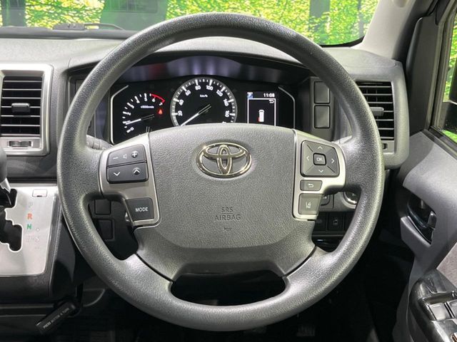 【ステアリングスイッチ】運転中、前方から目線をそらすことなく、オーディオ等の操作が可能な便利機能！安心＆快適なドライブを演出してくれます♪