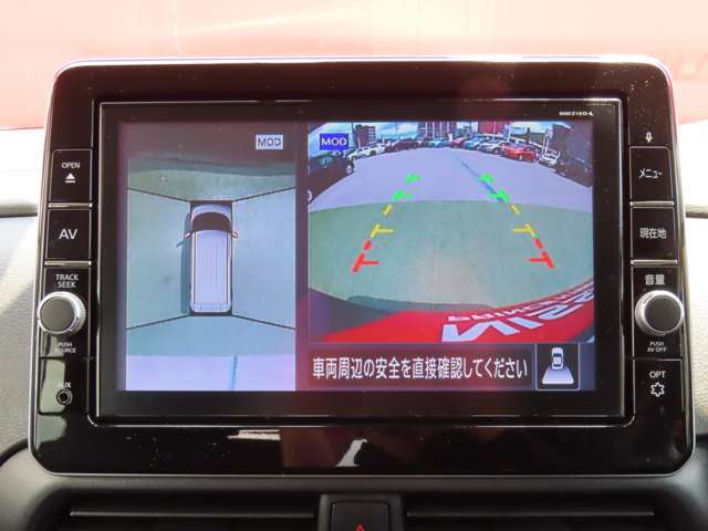 アラウンドビューモニター付きですので、車庫入れも楽々です。