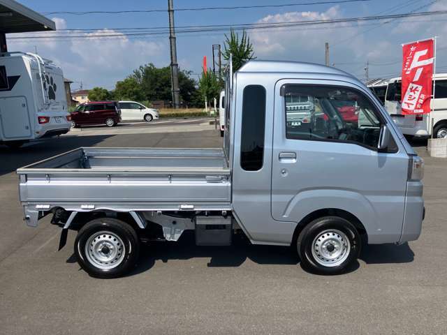 自社認証工場完備しておりますのでアフターケアも安心です☆車検・一般修理・板金などお気軽にお問い合わせ下さい☆各用途の代車も揃っており、無料で提供させて頂きます☆