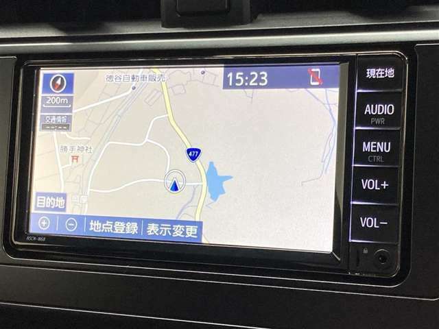 純正ナビを装着しています。ナビがあると知らない場所でも安心して走行できますね＾＾