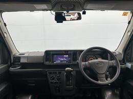 「この車の写真をもっと見たい」「状態が気になる」「この装備はついている？」どんな小さな疑問でもお気軽にお問い合わせください！