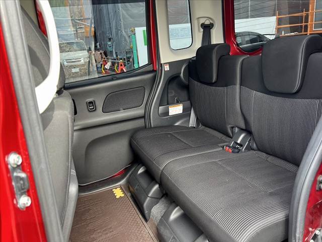 店頭ではBUDDICA PHOENIX（バディカフェニックス）のグッズ、キッズコーナーも完備、選べるフリードリンクを準備してお待ちしております♪無料査定いつでも実施中★予約いただくとスムーズです★