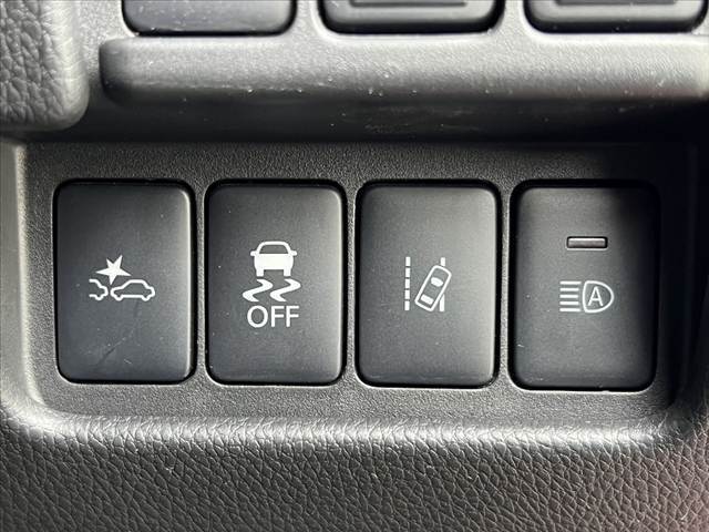 全車第三者機関鑑定済み★それでも伝わりづらい匂いや雰囲気等、是非お問い合わせいただけると幸いです★安心してお車選びをお楽しみください★LINE＆ビデオ通話も対応★