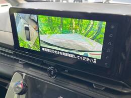 【アラウンドビューモニター】専用のカメラにより、上から見下ろしたような視点で360度クルマの周囲を確認することができます☆死角部分も確認しやすく、狭い場所での切り返しや駐車もスムーズに行えます。
