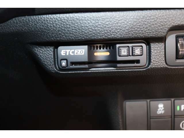ETCとしての機能はそのままに、渋滞情報等を知らせる機能もついたETC2.0！