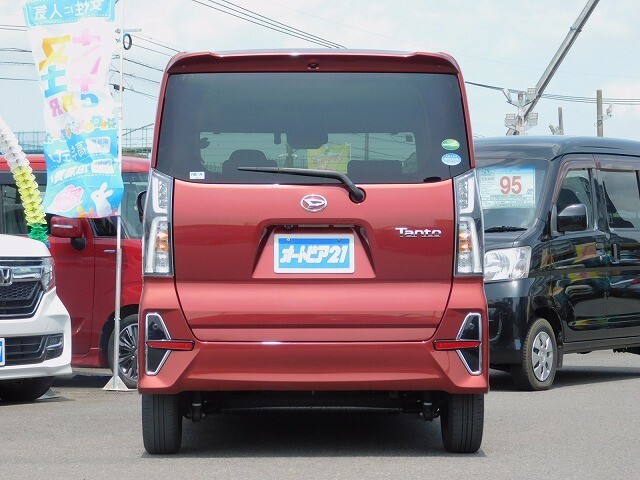 こちらのお車は0986-45-9200(軽自動車コーナー)担当：加藤までお気軽にお問合せください。