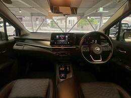 アイポイントが高く見晴らしの良い運転席です！