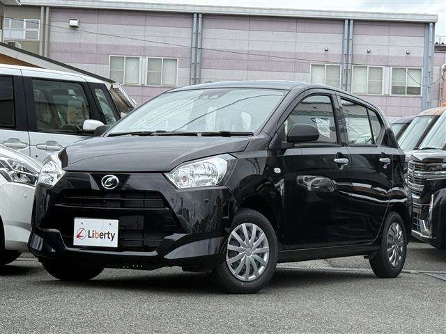 ■□■□■ 在庫数は約6000台！！  グループ年間販売台数は20000台！！ 大量販売・大量仕入で1台あたりのコストを削減しています！！ ■□■□■