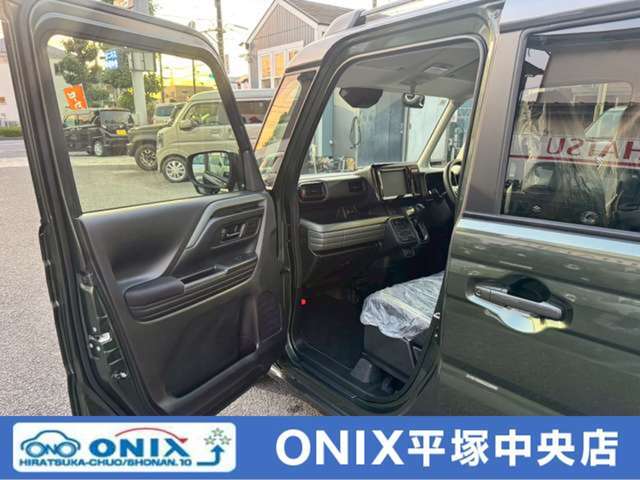 車検、点検、板金なども全てお値打ちに承りますので、ご購入後もオニキス平塚中央でお得なカーライフを満喫してください！