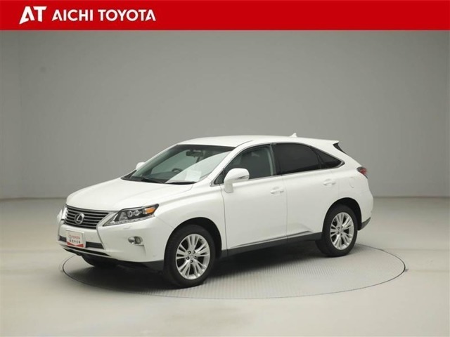 『TOYOTA認定中古車』は「まるごとクリーニング」で綺麗な内外装、「車両検査証」はプロによるチェック、買ってからも安心の「ロングラン保証」、3つの安心安全を標準装備したトヨタのブランドU-Carです