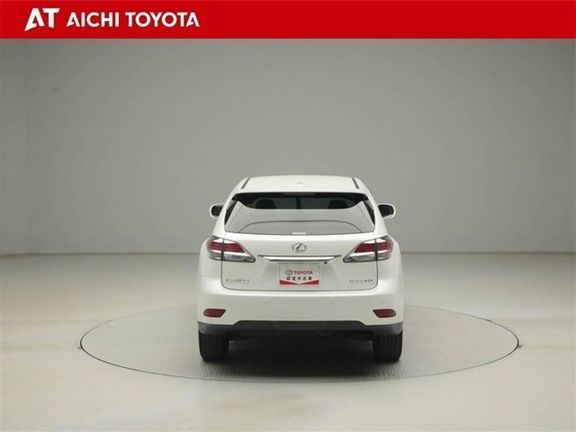 『TOYOTA認定中古車』は「まるごとクリーニング」で綺麗な内外装、「車両検査証」はプロによるチェック、買ってからも安心の「ロングラン保証」、3つの安心安全を標準装備したトヨタのブランドU-Carです