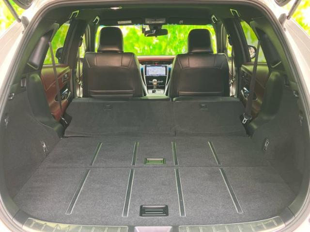 WECARS（ウィーカーズ）は全国250店舗展開！作業の都合上、車両をご覧頂けない場合がございます。来店前にお問合せ下さい