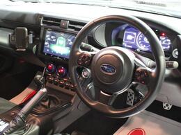 ご来店前にお問合せフォームから「来店予約」をお願い致します。予約ナシの当日のご来店については恐れ入りますがお電話で在庫確認をお願い致します。