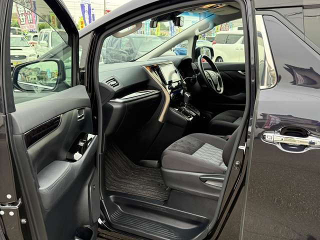ケーユーは仕入れは関東方面仕入れ☆下回りの錆の無い車をチェックして展示しております♪放射線チェックもしておりますのでご安心下さい☆