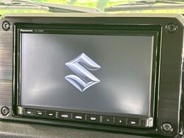 【純正ナビ】人気の純正ナビを装備。オーディオ機能も充実しており、Bluetooth接続すればお持ちのスマホやMP3プレイヤーの音楽を再生可能！毎日の運転がさらに楽しくなります！！