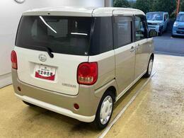 当店では車両本体価格以外に、諸費用を含めた支払総額も表示しておりますので、お客様の予算にピッタリのおクルマお選びができます。コーティングやJAFをセットにしたオトクな購入パックも好評です。