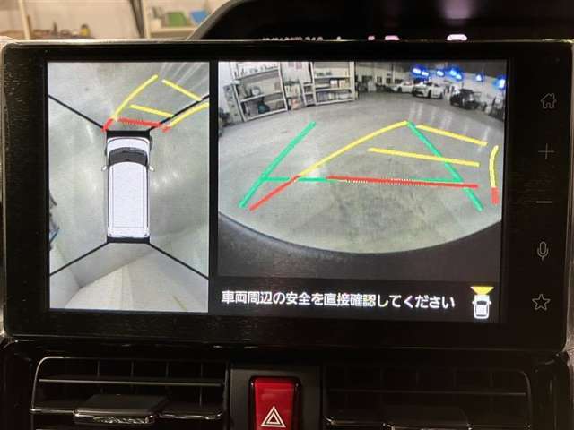 パノラミックビューモニター付きです。車両を上から見たような映像をディスプレイオーディオ画面に表示。運転席からの目視だけでは見にくい、車両周辺の状況をリアルタイムでしっかり確認できます。