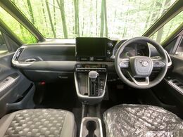 グループ総在庫数約30，000台！！全国の系列店からメーカー・車種問わずご紹介出来るので、あなたにピッタリのお車が見つかるはずです♪まずはお問い合わせ下さい☆