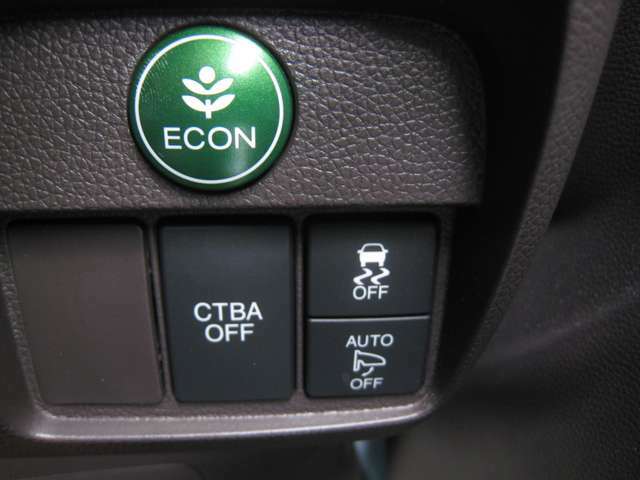 ECONモード＆CTBA：シティブレーキアクティブシステム（低速域衝突軽減ブレーキ/誤発進抑制）＆VSA（ABS＋TCS＋横滑り防止装置）＆ロック連動オートリトラクタブルドアミラー、の運転席スイッチ！