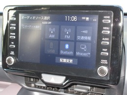 ナビゲーションはトヨタコネクトディスプレイを装着しております。AM、FM、Bluetoothがご使用いただけます。初めて訪れた場所でも道に迷わず安心ですね！