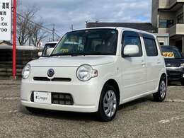 外装は、当社にてガラス系コーティングにてピカピカに仕上げてあります。もちろん下地処理処理もバッチリ仕上がっています。